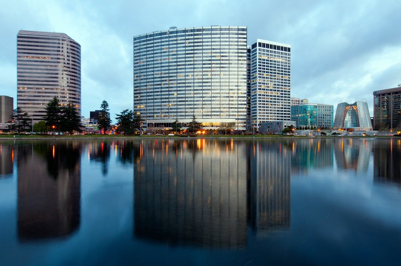 oakland-96413_1280